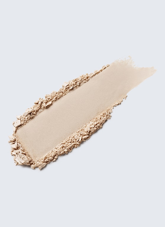 Double Wear Stay-In Place Matte Powder Veil